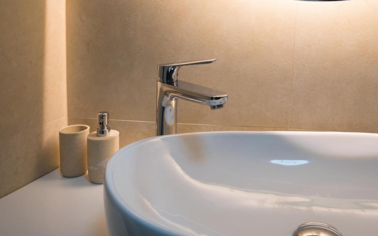Brand New Aparment With Sea View & Swimming Pool At Ciovo - Villa Fiorentini Trogir Zewnętrze zdjęcie